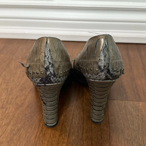 Isabella Fiore Leather Pumps Sz. 10 - Picture 3 of 4